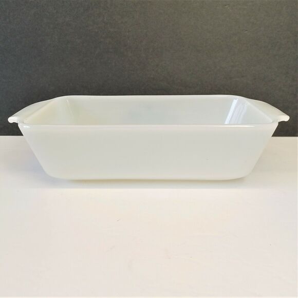 Anchor Hocking Cornflower Milk Glass 1qt 5"x9" Rectangular Loaf Pan Baking Dish - Picture 3 of 6